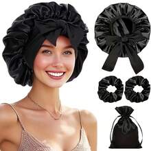Bộ 4 mũ trùm tóc bằng satin, kèm dây buộc tóc bằng satin và túi đựng, được thiết kế để ngăn ngừa tóc xơ rối khi ngủ. Mũ ngủ mềm mại này có nơ thắt và rất phù hợp với tóc xoăn, tóc tết. - Xem 1