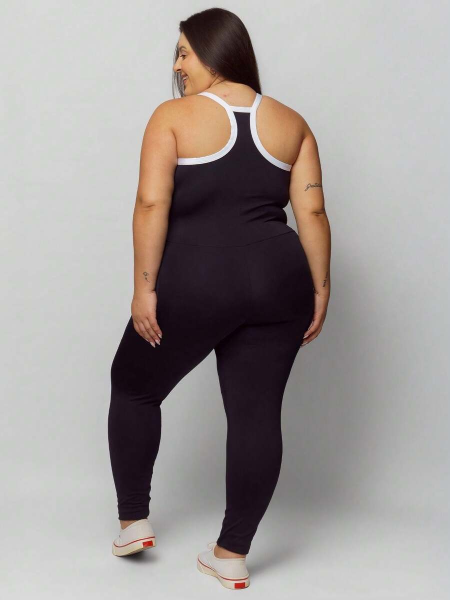 Macacão Fitness Com Bolso Plus Size 11312 - Preto - Visão 1
