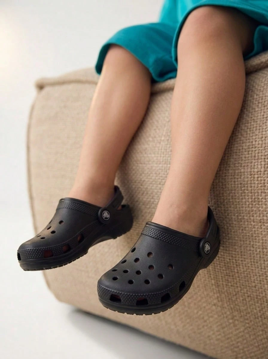 Classic Toddler Clog Black 206990-001 - Black - View 1