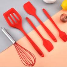 Juego de 5 piezas de utensilios de cocina de silicona que incluye cuchara, espátula, batidor, espátula pequeña y cepillo - Rojo - View 3