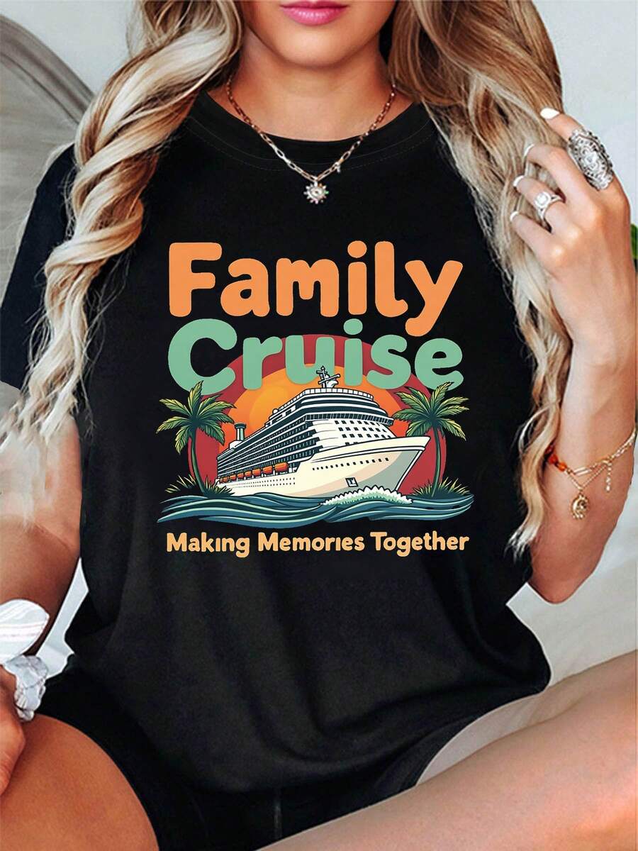 A Cozy Family Cruise Vacation Experience, Creating Memories Together. A Design Featuring Palm Trees, Sunsets, And A Summery Vibe For A Women's Crew Neck T-Shirt Perfect For Spring And Summer. - 黑色 - 查看 1