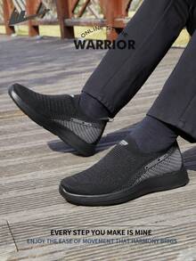 WARRIOR 勇士时尚复古男士运动鞋，春夏舒适跑步鞋，简约休闲又不失时尚感，四季皆宜，耐磨耐穿，适合全天穿着的训练鞋。 - 黑/黑 - 查看 3