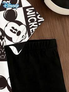 Set Baju Bayi Laki-laki Disney Musim Panas Motif Kotak-kotak Blok Warna Sederhana Garis Mickey Mouse Lengan Pendek dan Celana Pendek, Pola Kartun dengan Sedikit Elastis, Cocok untuk Pakaian Sehari-hari Bayi dan Hadiah - Hitam - View 7