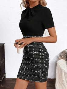 Vestido combinado con lazo en el cuello y estampado de cuadros, ideal para looks profesionales y sofisticados. - Blanco y Negro - Ver 11