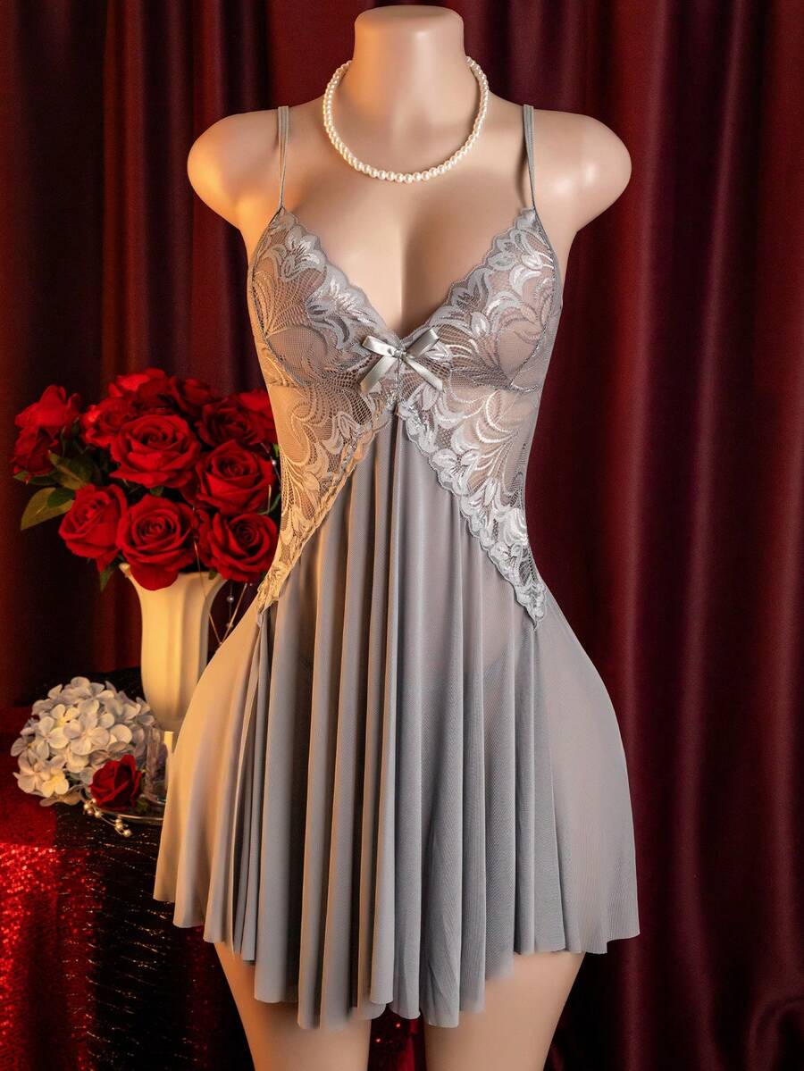 Đồ ngủ gợi cảm dành cho nữ, váy ngủ hai dây ren hình trái tim, váy ngủ mini kiểu babydoll với chi tiết khoét rỗng. - màu đen - Xem 1