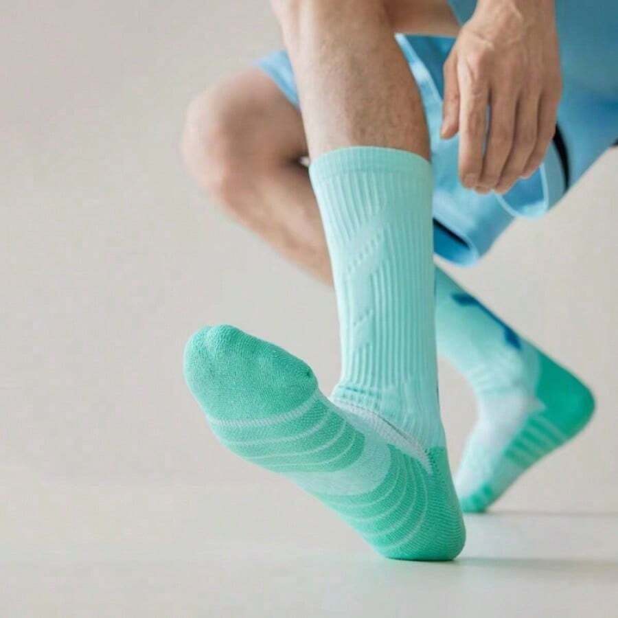 1 Pair Men's Professional Basketball Training Elite Breathable Quick Drying Towel Bottom Wicking Sweat Sports Pressure Sock - Multicolor - View 1