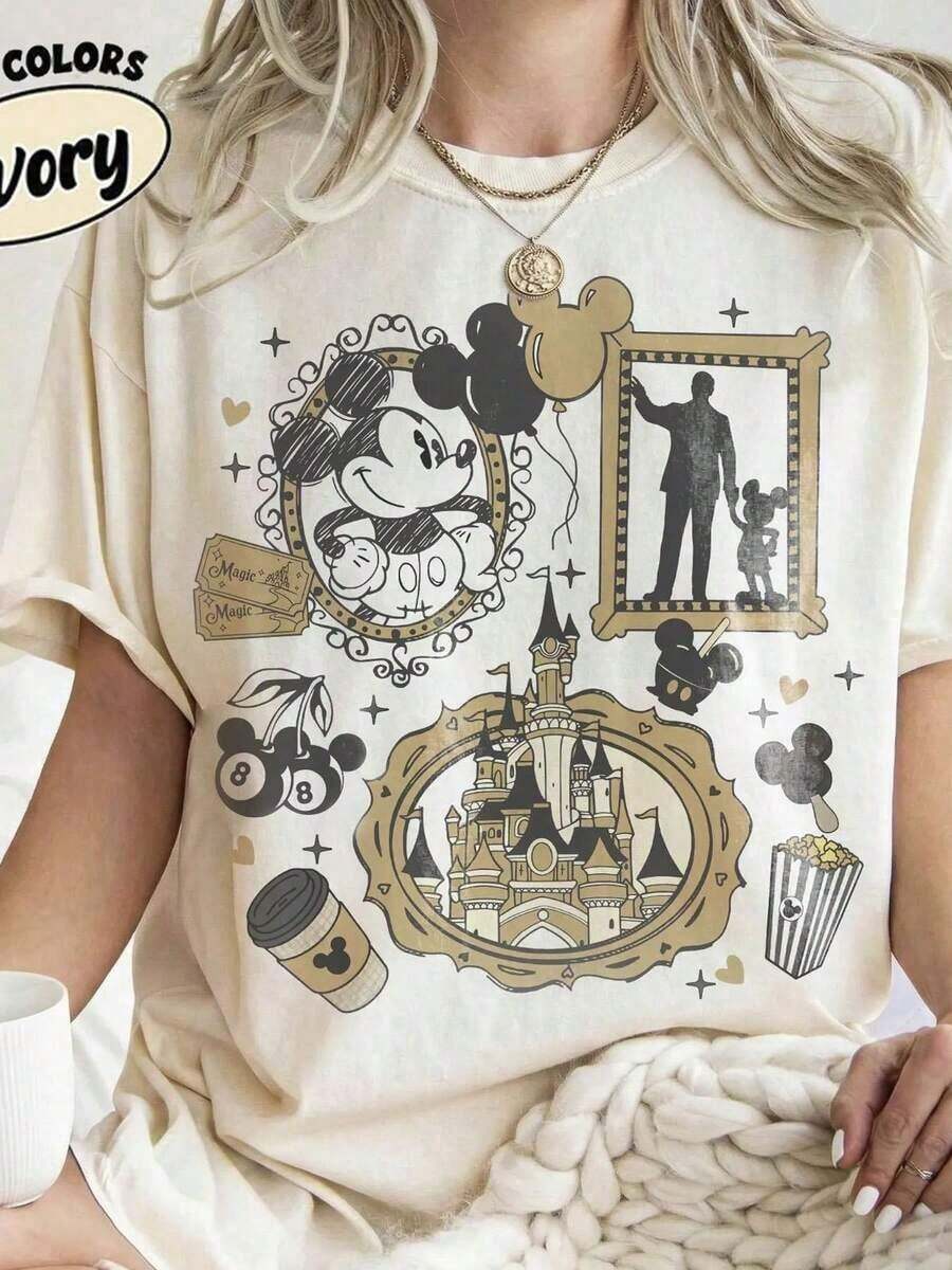 Disney Cartoon Retro Partner Photo Frame Printed T-Shirt, Suitable For Daily Wear, Easy To Wear In Summer, Micro-Elastic, Soft Round Neck Casual Daily Shirt, Round Neck Summer Sweatshirt, Both Men And Women, Loose Version, Holiday Gifts.--Disneys Disneyland Paris The Magic Kingdom Disneyesque The House Of Mouse Mickey Mouse Empire Modest Summer Outfits Take That T Shirt Summer Coord Tops For Women Summer Summer Clothes Women Summer Clothes Summer Tops Summer Tops Women Summer Co Ord Summer Top Summer Outfits White Top Black Top Holiday Outfits For Women  Tops For Women Summer Holiday Gifts Valentine's Day Gifts Earth Day Gifts Oktoberfest Gifts Summer Bank Holiday Gifts - 白色 - 查看 1