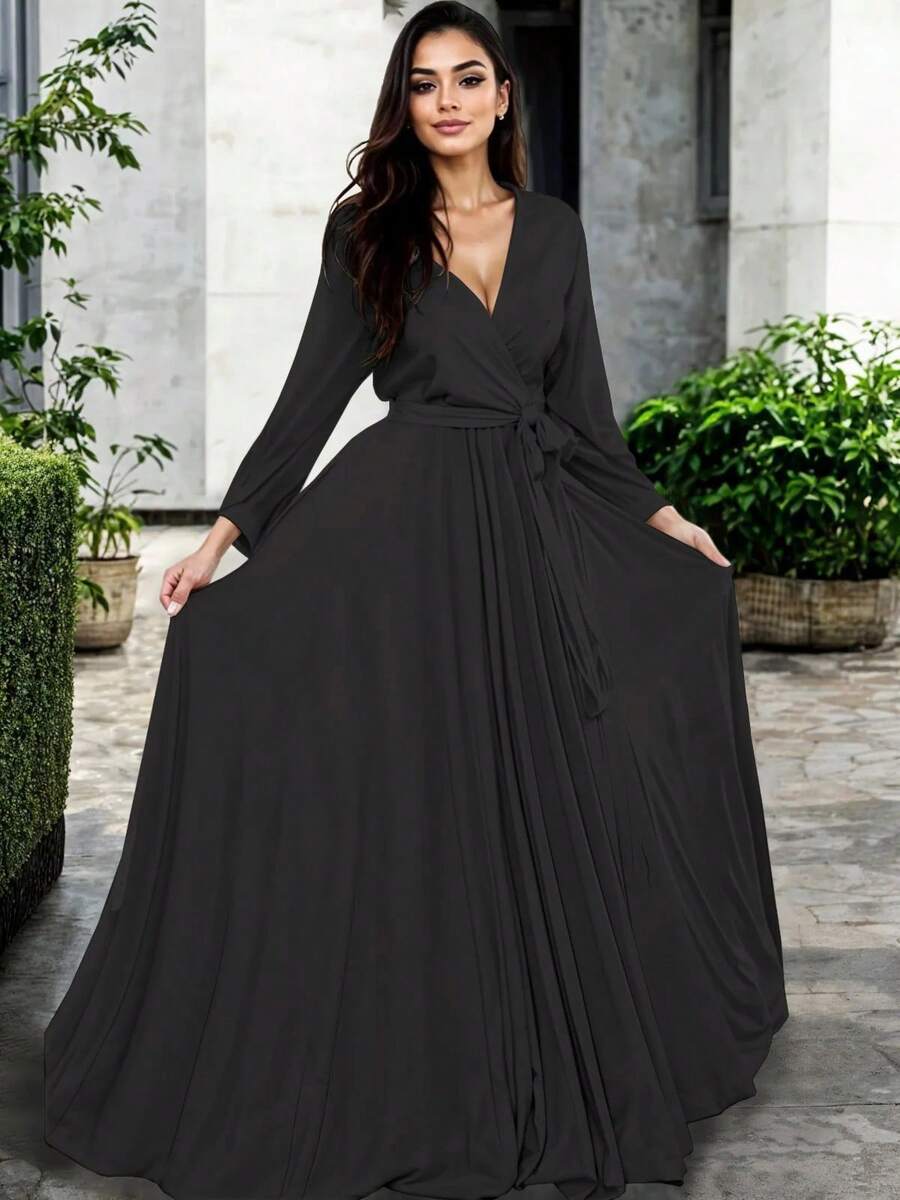 Vestido largo elegante con escote en V, manga larga y cinturón ajustable, ideal para mujeres casuales, modelo Constanza. - Negro - Ver 1