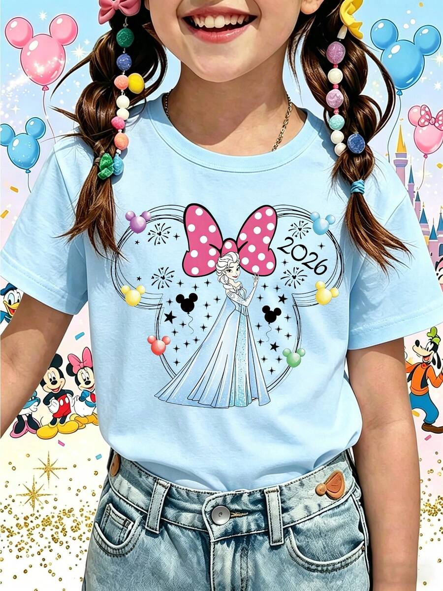 The 2026 New Girls' Disney Minnie Mouse Princess 2026 Printed Amusement Park T-Shirt Is Made Of Skin Friendly, Soft, Moisture Absorbing, Breathable, Washable And Durable Fabric; Suitable For Summer Vacation At Disneyland, Children's Birthday Parties, And Cartoon Themed Activities; Suitable For Children Around 5-10 Years Old; You Can Also Give Your Child A Birthday Gift Or A Disney Travel Gift. - màu xanh nhạt - Xem 1