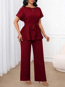 Conjunto de dos piezas para mujer color vino tinto sólido, blusa corta de manga corta con cinturón y pantalones rectos holgados, tela con textura jacquard, estilo elegante y casual, ideal para primavera, verano y otoño, oficina, regreso a clases, iglesia, salidas y viajes al aeropuerto - Amarillo - Ver 10