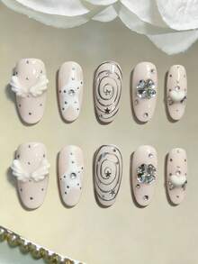 10 miếng dán móng tay thủ công kiểu Y2K hình bầu dục, độ dài trung bình, nền hồng pastel với sao trắng, viền bạc, cánh trắng 3D, phụ kiện trang trí móng hình trái tim đính đá bạc. - Nhiều màu - Xem 2