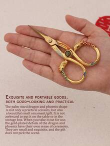 Stainless Steel Dragon & Phoenix Embroidery Scissors, Vintage Engraved Sharp Small Craft Scissors For Sewing, Cross Stitch, Cutting Thread, Paper Cutting, Tea Art And Handicraft/Oriental Style Lovers Collection. Suitable For All Celebratory Occasions: Ribbon Cutting, Housewarming, Grand Opening, Wedding, Etc. Wedding Favor Gift With Practical Use And Collection Value, Can Become A Keepsake Holding Cherished Memories. - Pointed Scissors - View 11