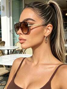 1pc Double-Bridge Metal Frame Fashion Glasses For Women, Tortoiseshell Color, Versatile Accessory For All Seasons, Suitable For Daily Wear And Beach Vacation - Gradient Brown - View 2