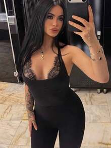 Women's Tight Thong Bodysuit Elegant Lace Patchwork Sleeveless Spaghetti Strap Backless Romper - Negro - Ver 2