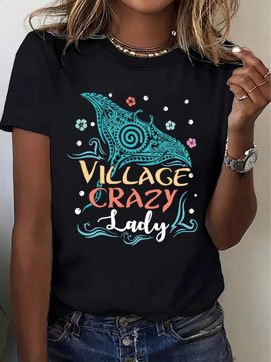 Camiseta negra para mujer con estampado "Village Crazy Lady" - Manga corta, cuello redondo casual, tela de poliéster, corte regular, patrón geométrico y floral, lavable a máquina, cómoda para todas las estaciones, talla , ropa de verano. | Diseño divertido | Poliéster duradero - Negro - Ver 1