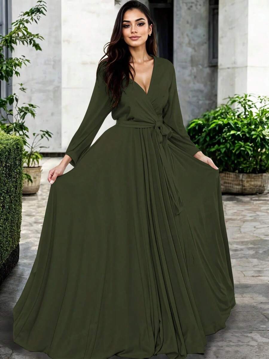 Vestido largo elegante con escote en V, manga larga y cinturón ajustable, ideal para mujeres casuales, modelo Constanza. - Verde militar - Ver 1