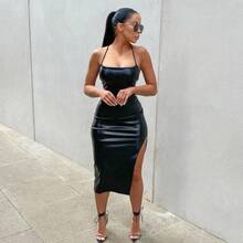 Vestido ajustado de longitud media con tirantes para Mujer, vestido Sexy de cuero de Color sólido a la moda con Espalda descubierta, vestido ajustado con abertura para Mujer - Negro - Ver 1