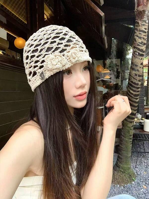1 chiếc mũ beret lưới rỗng móc thủ công kiểu Pháp họa tiết hoa hồng, khăn trùm đầu thẩm mỹ cho nữ mùa xuân/hè, thích hợp chụp ảnh du lịch và chụp ảnh, mũ len dệt kim rỗng họa tiết hoa thoáng khí, mũ mùa hè thoáng khí phù hợp cho du lịch và chụp ảnh.