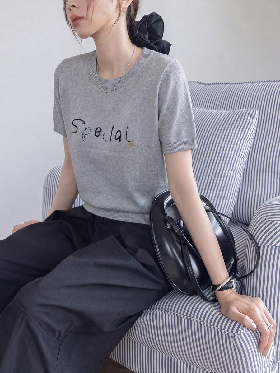Áo dệt kim tay ngắn cổ tròn, kiểu dáng tối giản, thanh lịch dành cho nữ, thích hợp mặc mùa hè. - Màu xám nhạt - Xem 1
