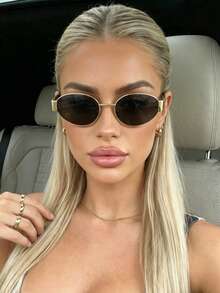1 Pair Retro Metal Full-Rim Women's Fashion Glasses, Summer Beach Holiday Accessory, Outdoor Travel Casual Stylish Glasses - Black and Gray Film - View 4