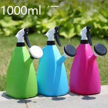 1 bình xịt tưới cây 1500ml. Bình xịt tưới cây có sẵn, do nhà sản xuất cung cấp. Bình xịt tưới cây bằng nhựa. - nhiều màu - Xem 2