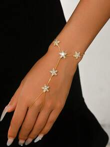 1pc Floral Crystal Hand Chain Ring, Shiny Bracelet, Elegant Women Jewelry, Suitable For Bride, Party, Anniversary And Daily Wear - Gold - View 1