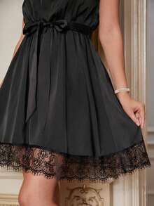 Vestido casual de verano con tul transparente, estampado floral y cinturón de ajuste, perfecto para look de noche y salidas románticas - Negro - Ver 12
