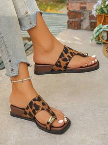 2026 New Thick Sole Wedge Toe-Ring Sandals For Women, Summer Open Toe Slip-On Beach Slippers Suitable With Dresses - Leopard Print - View 3