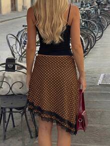 French Retro Black Spaghetti Strap Square Neck Fitted Stretchy Knit Cropped Tank Top For Women, Spring/Summer - Coklat - View 2