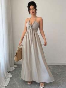 Vestido línea A con escote halter, cordones y espalda descubierta - Gris - Ver 6