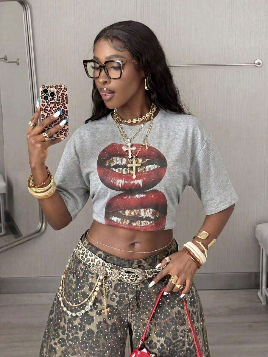 Women's Comfortable White Oversized T-Shirt, Y2K Style, Lip Print, Casual Style, Tropical Vacation, 2026 Fashion, Cute Style, Casual Style. 180g (Sizes S-XXXL) - 淺灰色 - 查看 1