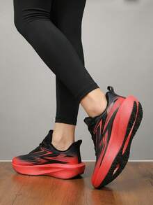 Women's Lightweight Shock-Absorbing Soft-Sole Fitness Shoes For Gym, Indoor Skipping Rope, Marathon Running And Workout - Black and Red - View 1