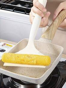 Muỗng silicon chuyên dụng để làm trứng tráng (tamagoyaki), muỗng chịu nhiệt làm trứng ốp la, xẻng nấu ăn chống dính, dụng cụ lật thức ăn bằng silicon trong nhà bếp. - Nhiều màu - Xem 2