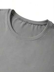 Minimalist Printed Short-Sleeved T-Shirt For Men, Versatile For Everyday Wear, Spring/Summer - Light Grey - View 5