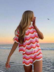 Conjunto de 2 piezas de top de manga corta de ganchillo hueco y pantalones cortos casuales de estilo europeo y americano para mujer, ideal para vacaciones y verano en la playa - Multicolor - Ver 3