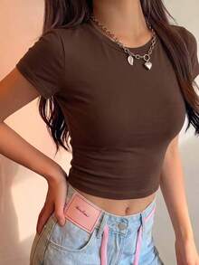 Women's Fitted Short Sleeve Round Neck T-Shirt, Soft And Comfortable Fabric, Machine Washable, Summer Cropped Top - Brown - View 2