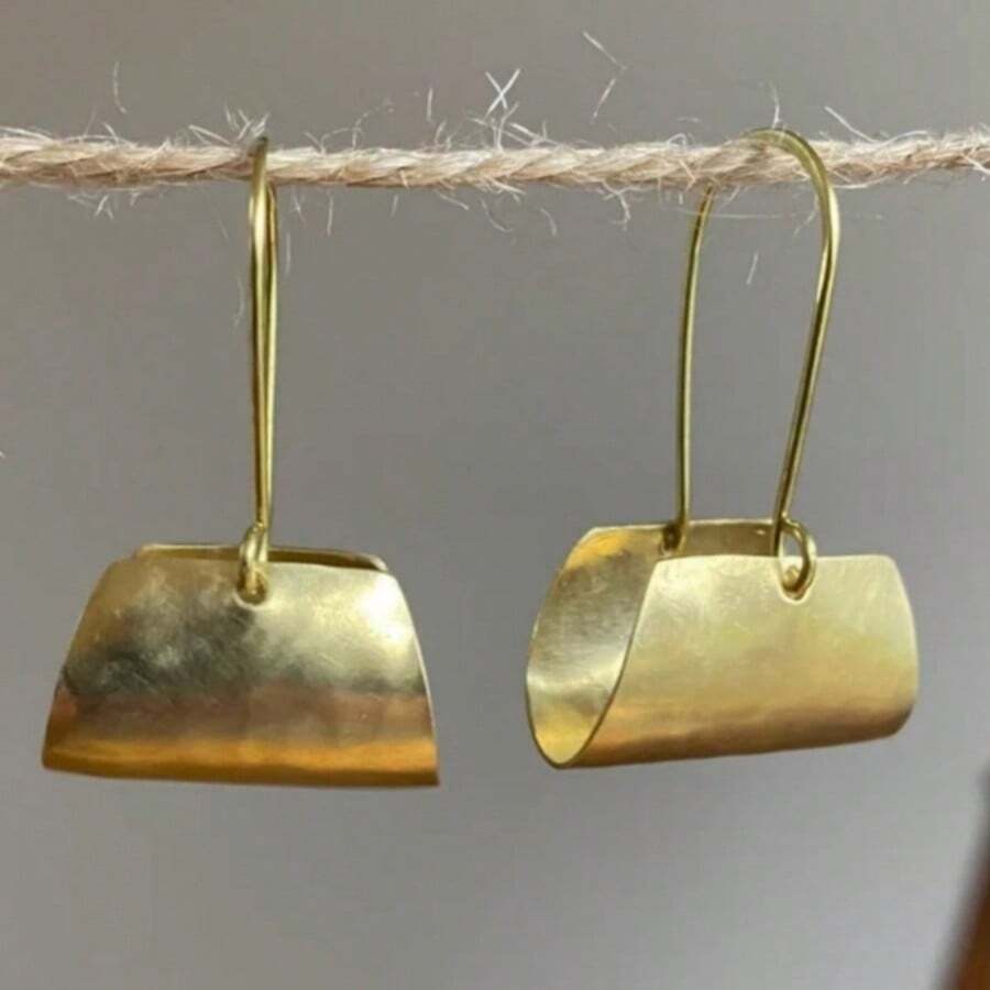 Handmade Vintage Brass Mini Hoop Earrings, Unique Hammered Design, Retro Brass Craftsmanship - Gold - View 1