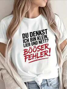 ropa de mujer Tops de verano son camisetas de manga corta con llamativos diseños de texto en alemán. Son ligeras y duraderas, adecuadas para uso casual en restaurantes o en casa, y presentan frases humorísticas, combinando la comodidad diaria con un aspecto elegante. - Blanco - Ver 6