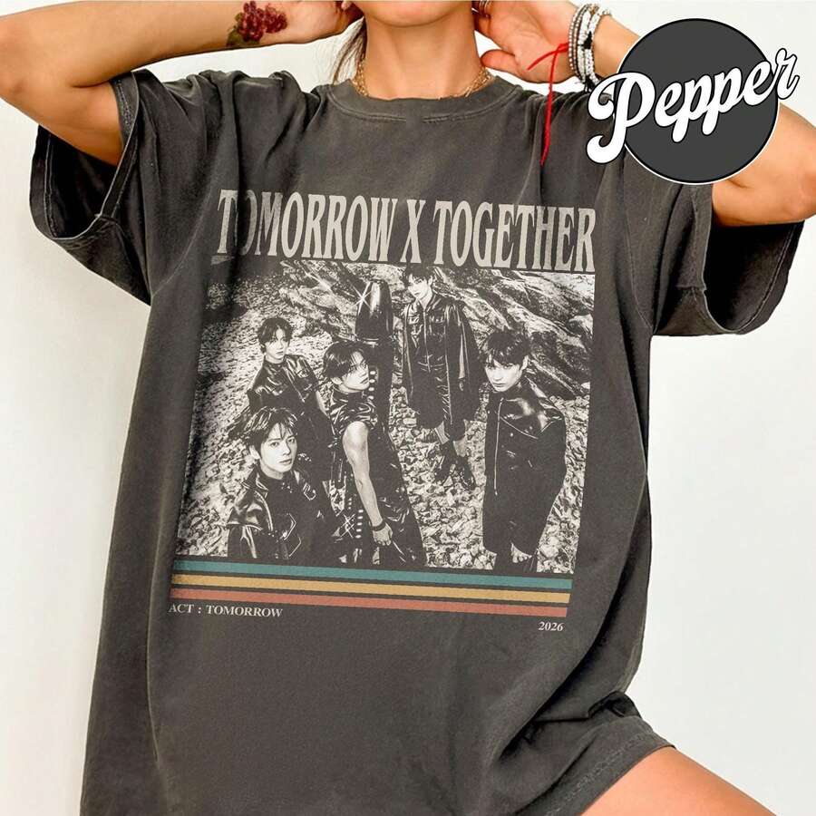Tomorrow X Together K Pop Boy Band Act Tomorrow Tour 2026 Vintage Comfort C Olors Shirt - 黑色 - 查看 1