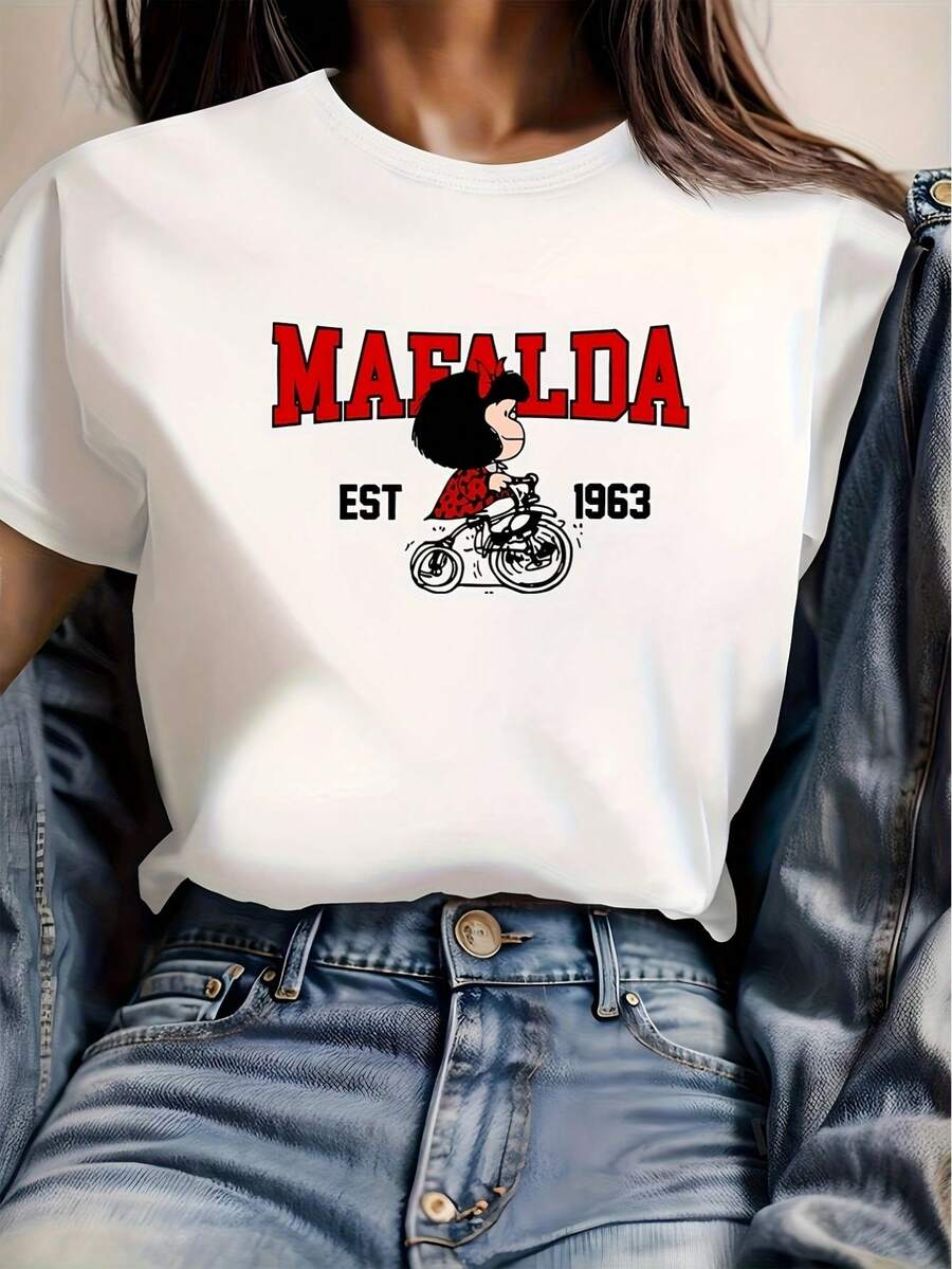 Damtröja med grafisk design, MAFALDA EST 1963 - Klarrosa, åtsittande modell, rund halsringning, korta ärmar, maskintvättbar. - Vitt - Visa 1
