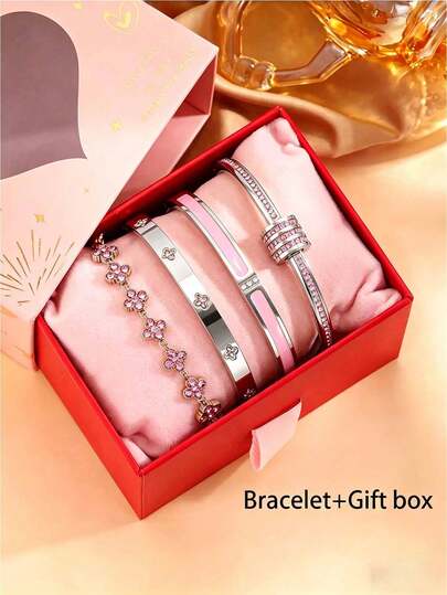 Camhanno Set de 4 pulseras de trébol con circonita en oro y plata, material de acero de titanio resistente al desteñido, regalo de lujo para novia/mejor amiga