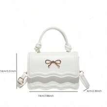 Cute White Bow-Adorned Women's Crossbody Bag; Stylish Wavy-Edge Shoulder Bag; Lightweight And Compact Briefcase With An Adjustable Shoulder Strap; Elegant Everyday Commuter And Casual Handbag; Sweet Mini Square Flap Bag; Perfect For Dates, Travel, And Work; And Versatile Crossbody Bag; The Best Gift For Friends And Family - trắng - Xem 7