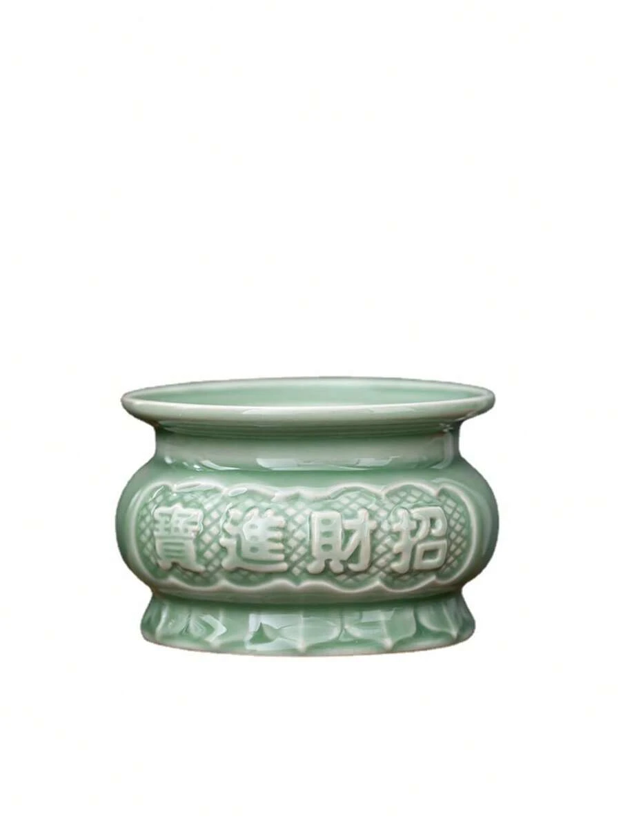 青花瓷香炉,适用于家庭、室内空间、佛坛、祈祷室,也可作为装饰品或供品。 - 多色的 - 查看 1
