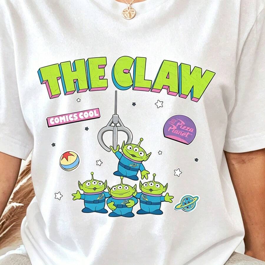 (Authorized By Disney. Mickey Mouse) Toy Story Has The Theme Of Alien, And The Classic Line "THE CLAW" Is Presented On The Front In The Style Of Retro Comics. With The Pizza Planet Logo, Doll-Grabbing Claws And Alien Group, A Group Of Elegant Ladies And Ladies Pure Cotton T-Shirts Are Made Of Soft, Comfortable And Breathable Fabrics, Which Are Suitable For Daily Wear, Shopping, Travel, Parties And Home Use. Men's And Women's Clothes, As Well As Lovers' Clothes, Are Also Suitable As Exquisite Gifts. Every Woman Should Have One. - trắng - Xem 1