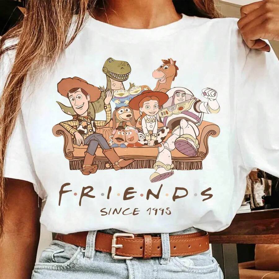 Retro 90s Toy Story PNG, Buzz Woody Jessie Design, Best Friends Trip 1995 Artwork Digital Download--Disneys Disneyland Paris The Magic Kingdom Disneyesque The House Of Mouse Mickey Mouse Empire Modest Summer Outfits Take That T Shirt Summer Coord Tops For Women Summer Summer Clothes Women Summer Clothes Summer Tops Summer Tops Women Summer Co Ord Summer Top Summer Outfits White Top Black Top Holiday Outfits For Women Tops For Women Summer Holiday Gifts Valentine's Day Gifts Earth Day Gifts Oktoberfest Gifts Summer Bank Holiday Gifts - 白色 - 查看 1