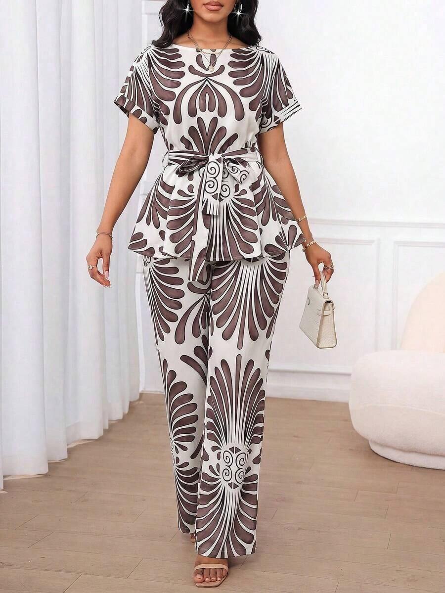 Conjunto de dos piezas para mujer color vino tinto sólido, blusa corta de manga corta con cinturón y pantalones rectos holgados, tela con textura jacquard, estilo elegante y casual, ideal para primavera, verano y otoño, oficina, regreso a clases, iglesia, salidas y viajes al aeropuerto - Multicolor 2 - Ver 1