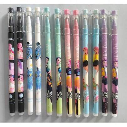 DOBBLE Bộ 12 bút bi xóa được kiểu Hàn Quốc thời trang, hình hoạt hình, màu trung tính, chất lượng cao, văn phòng phẩm đa năng cho văn phòng và học sinh, quà tặng cho Ngày Valentine, Ngày của Mẹ, Lễ Tạ ơn, tựu trường, bút ký tên sáng tạo cho các buổi họp mặt gia đình (Màu sắc và kiểu dáng ngẫu nhiên)