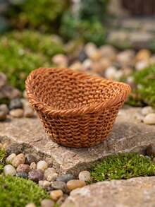 10pcs Mini Woven Rattan Baskets, Miniature Woven Baskets Miniature Landscape Decoration, Mixed Shapes And Sizes, Suitable For DIY Decoration Accessories, Mini Photography Landscape Storage Frame Small Ornaments, Party Decorations, Outdoor Miniature Statue Decoration - Miniature Model - View 5