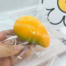 1个变色草莓挤压玩具，芒果毛绒挤压玩具，慢回弹减压玩具，水果造型挤压玩具，解压挤压玩具，恶作剧玩具，桌面装饰，柔软粘稠的质地，趣味十足，是送礼和减压的绝佳选择 - 橘色 - 查看 11