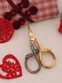 Stainless Steel Dragon & Phoenix Embroidery Scissors, Vintage Engraved Sharp Small Craft Scissors For Sewing, Cross Stitch, Cutting Thread, Paper Cutting, Tea Art And Handicraft/Oriental Style Lovers Collection. Suitable For All Celebratory Occasions: Ribbon Cutting, Housewarming, Grand Opening, Wedding, Etc. Wedding Favor Gift With Practical Use And Collection Value, Can Become A Keepsake Holding Cherished Memories. - Pointed Scissors - View 16